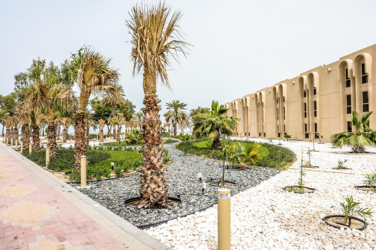 Dhafra Beach Hotel Jebel Dhanna Exterior foto